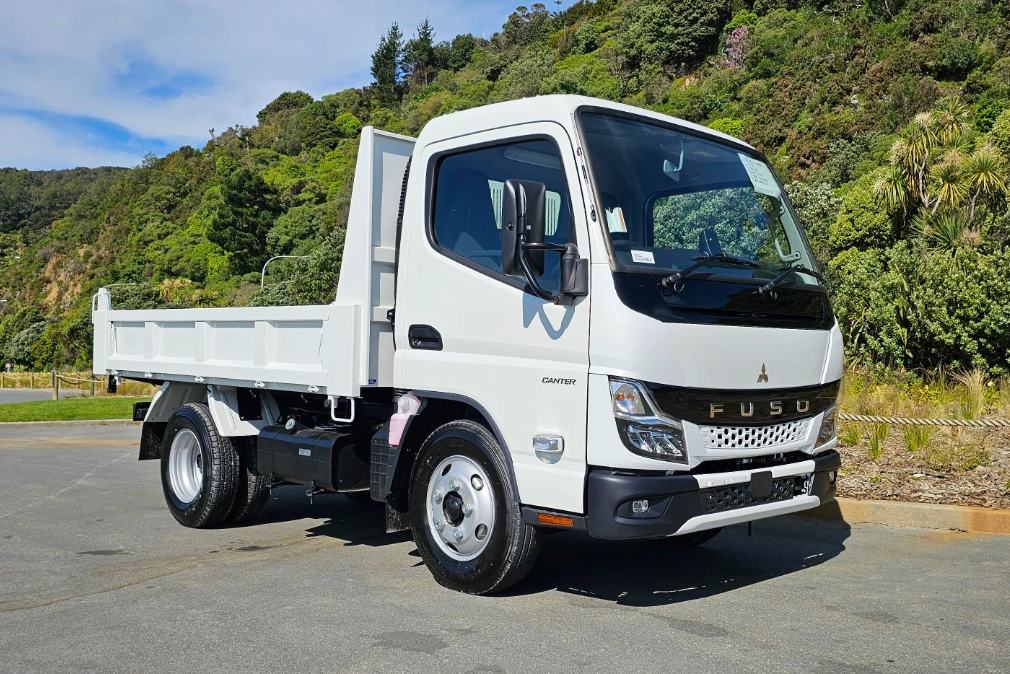 ***ALL NEW*** 2025 FUSO Canter 616T City Tipper Facelift 