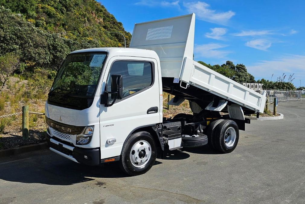 ***ALL NEW*** 2024 FUSO Canter 616T City Tipper Facelift 