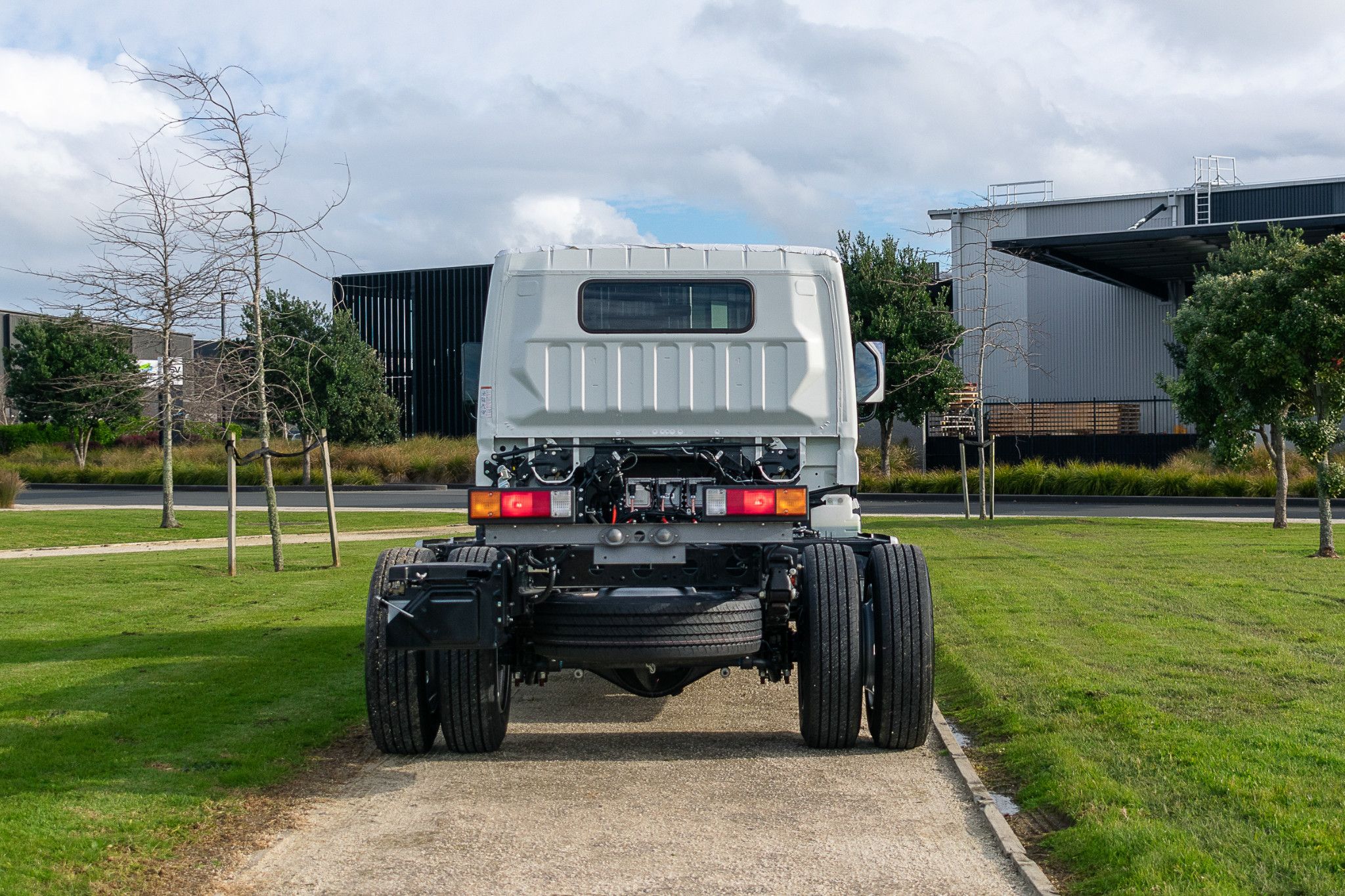 2025 FUSO eCanter 8 Cab & Chassis - 100% Electric 