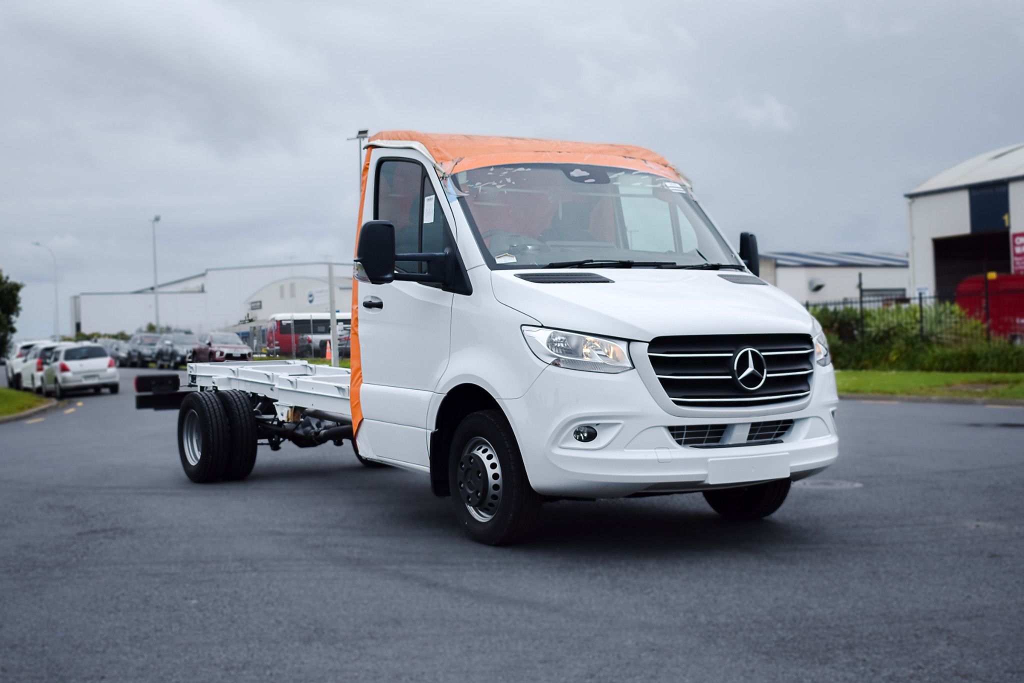 2024 Mercedes-Benz 519 LWB Cab Chassis RWD  