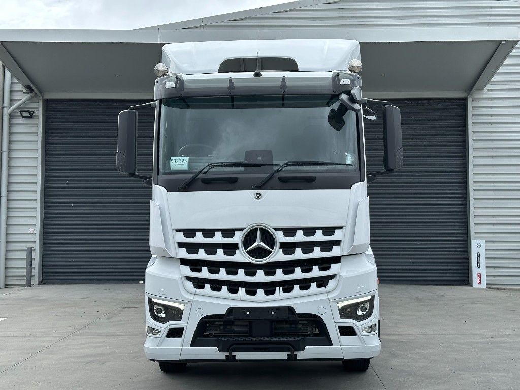 2024 Mercedes-Benz Arocs 3258 ClassicSpace M-Cab