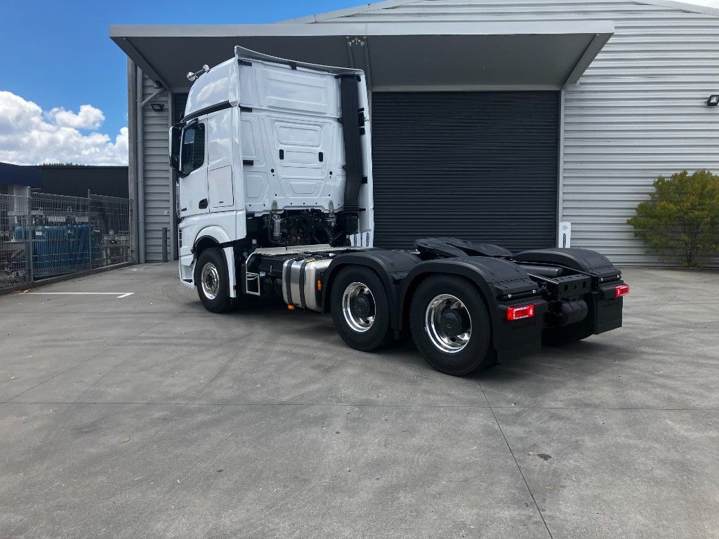 2025 Mercedes-Benz Actros 2663 GigaSpace L-Cab Tractor