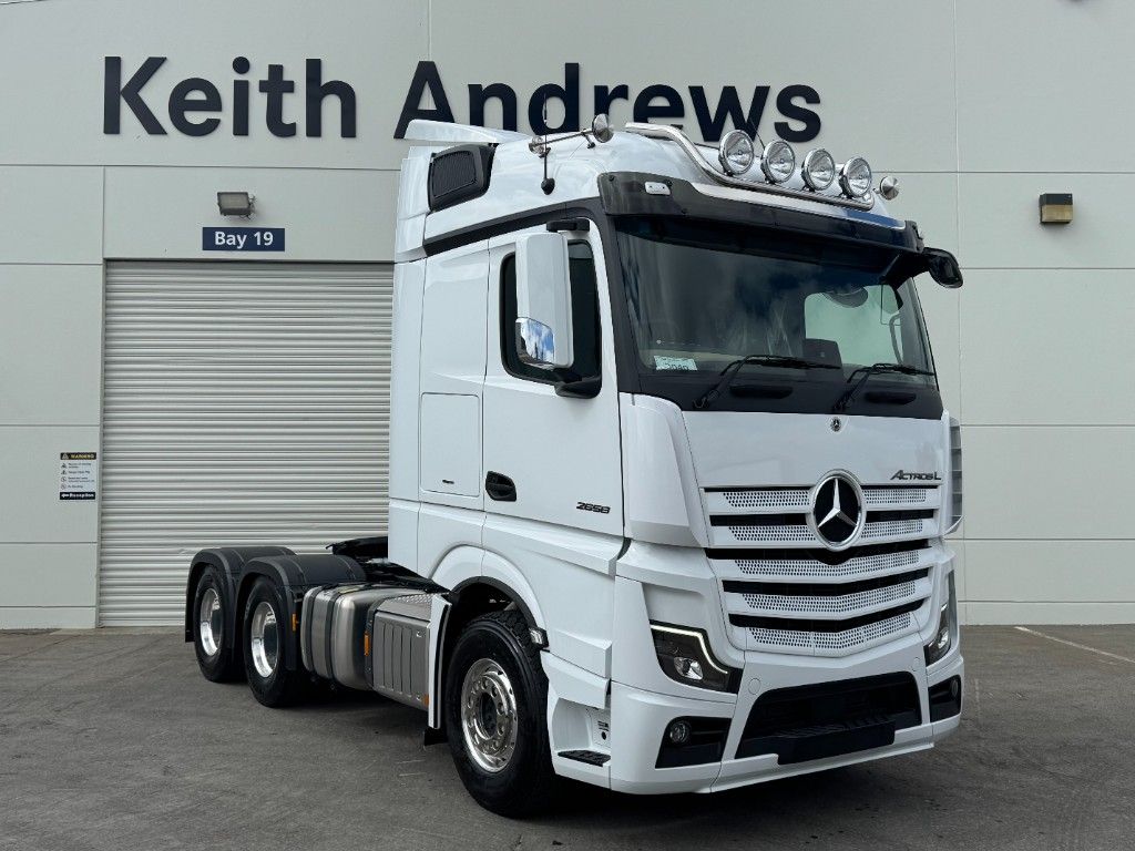 2025 Mercedes-Benz Actros 2658 L-Cab StreamSpace Tractor