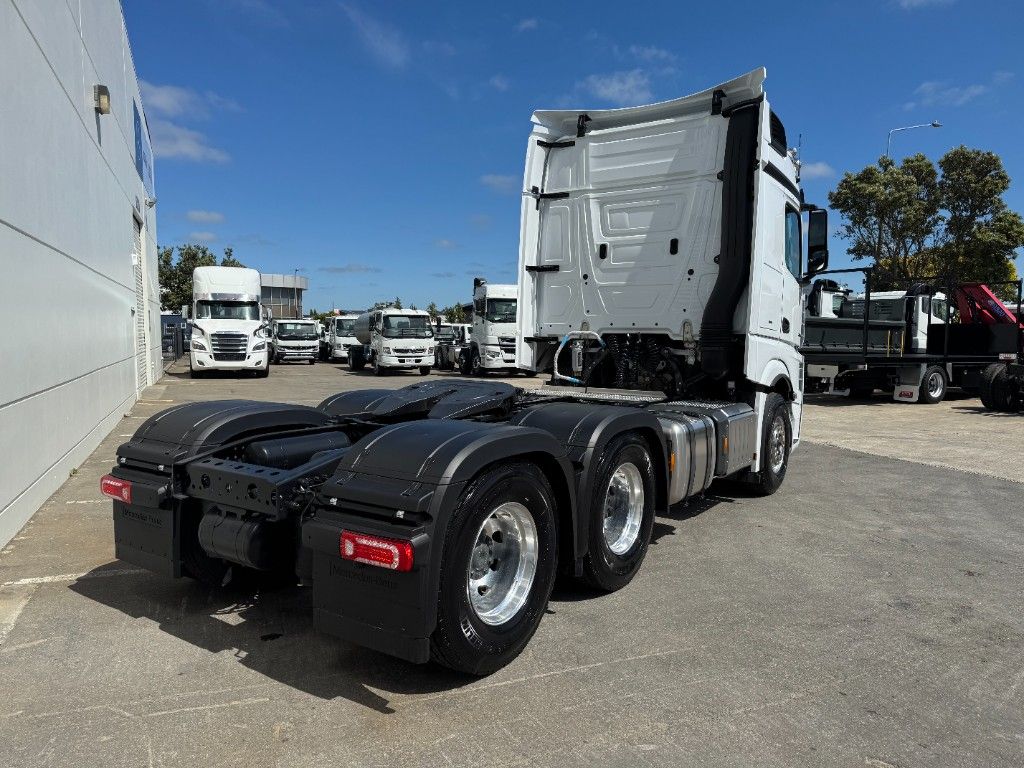 2025 Mercedes-Benz Actros 2658 L-Cab StreamSpace Tractor