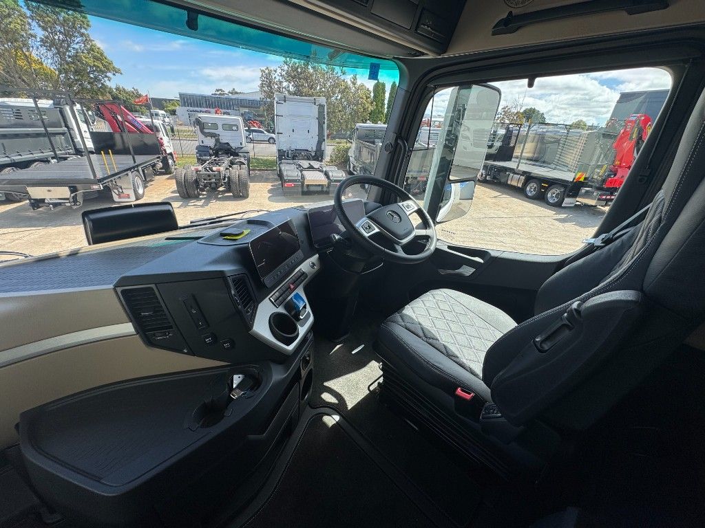 2025 Mercedes-Benz Actros 2658 L-Cab StreamSpace Tractor