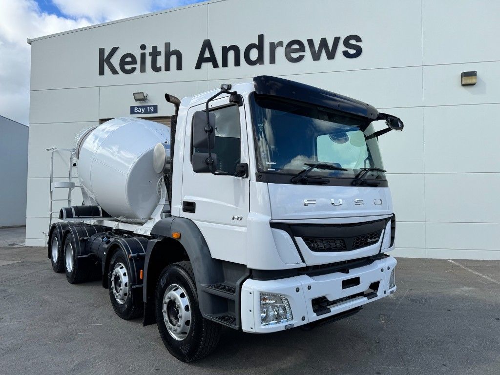 2024 FUSO Enduro FO3128N Chassis Railer Mixer with Auto Greasing System