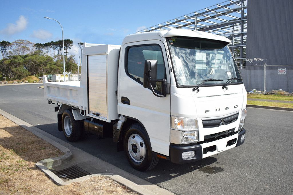 2025 FUSO Canter 616 Toolbox Tipper