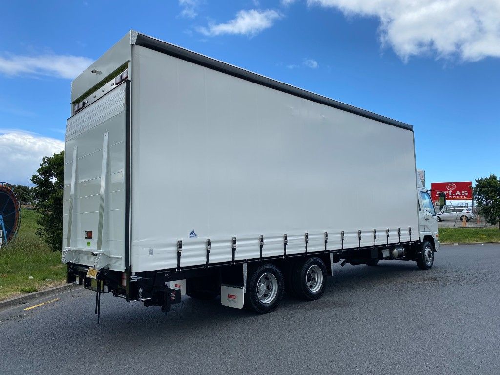 2024 FUSO Fighter FU1828M Curtain Sider