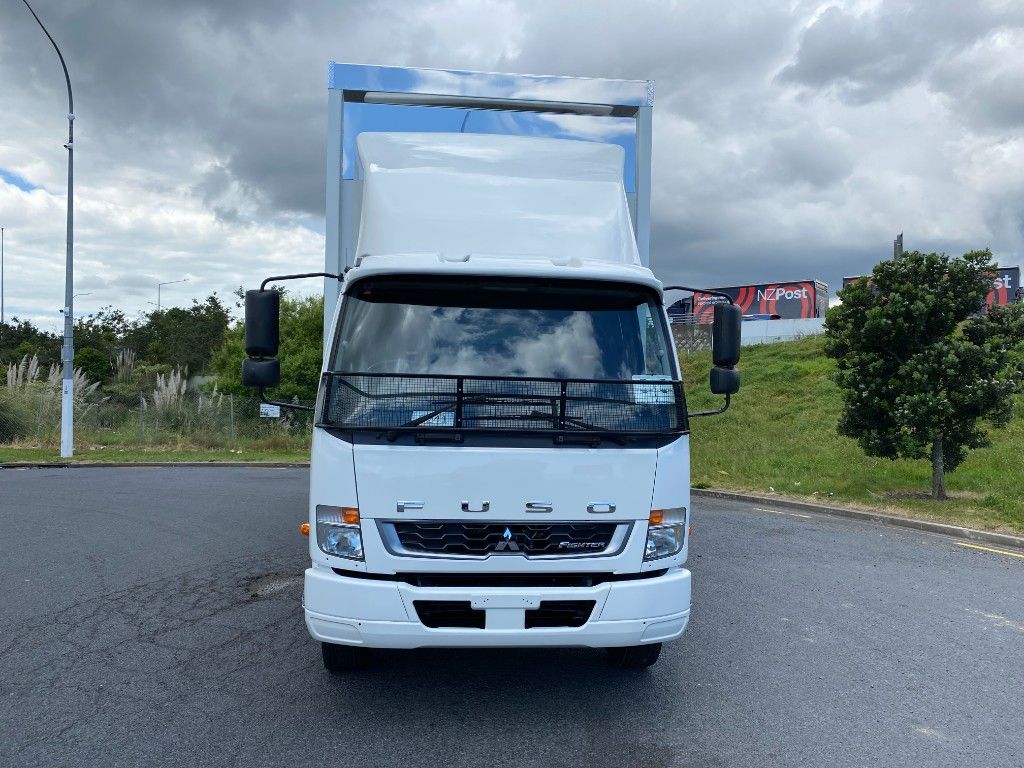 2025 FUSO Fighter FU1828M Curtain Sider