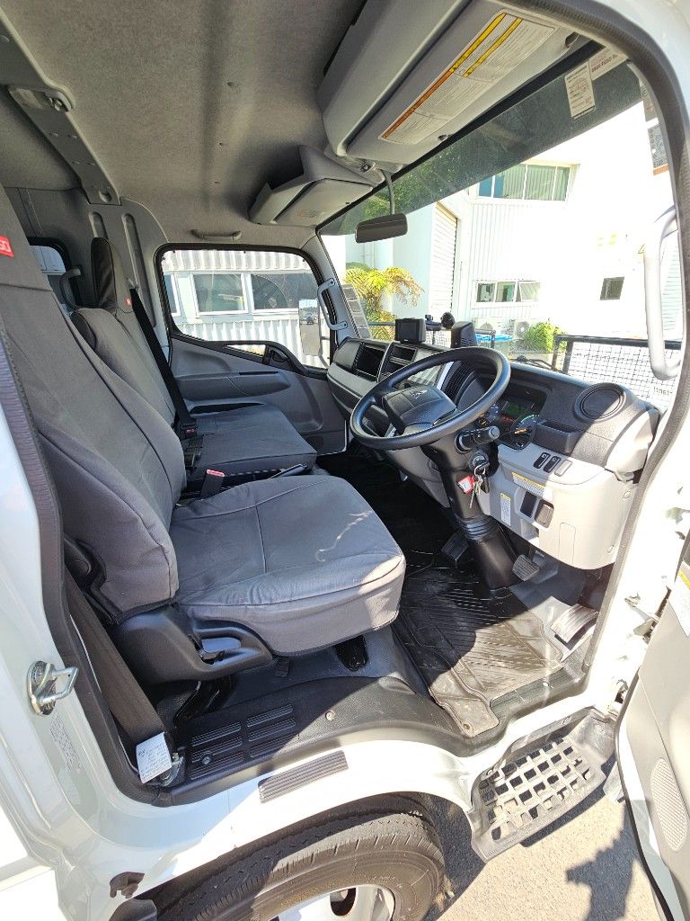 2021 FUSO Canter 918 Wide Crew Cab with Glass Curtainsider Body 